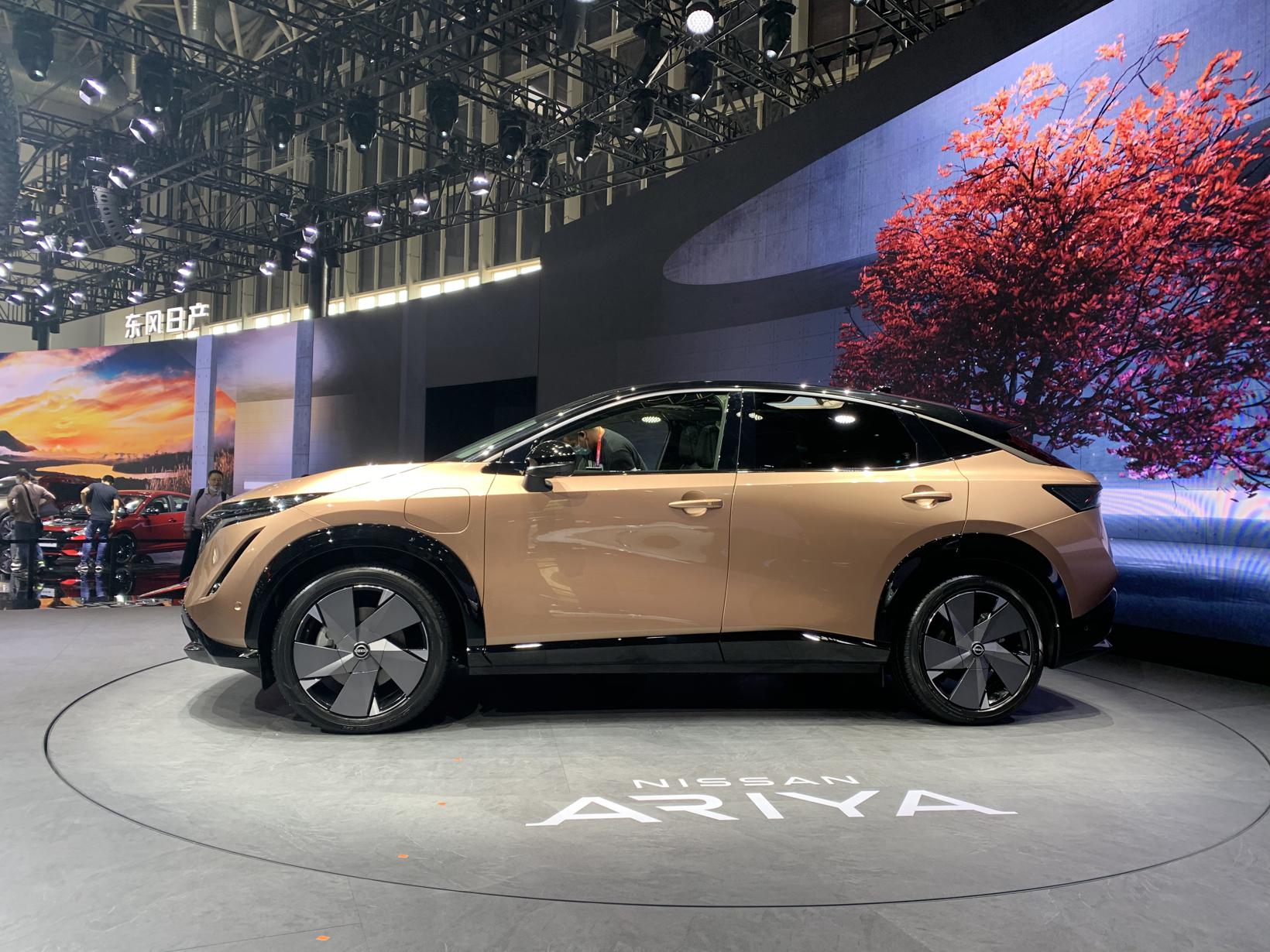 全新纯电动跨界SUV 日产Ariya正式亮相