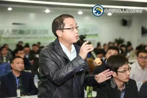 动力电池能否弯道超车？ 听听专家怎么说