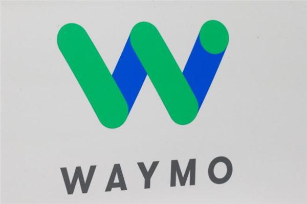 Waymo研发自动驾驶卡车 再次叫板优步