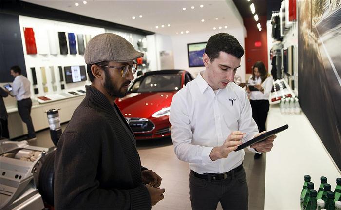 特斯拉生产一再延迟  Model3预订者表示愿意等