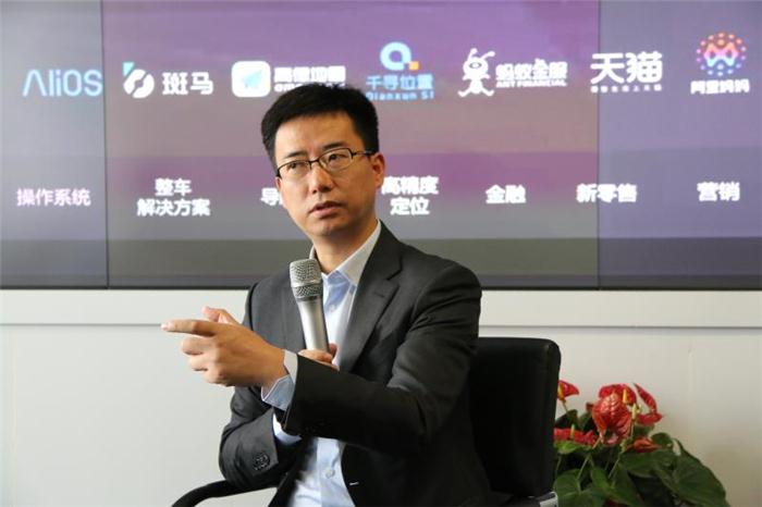 在互联网对汽车产业的变革上，阿里步步为营