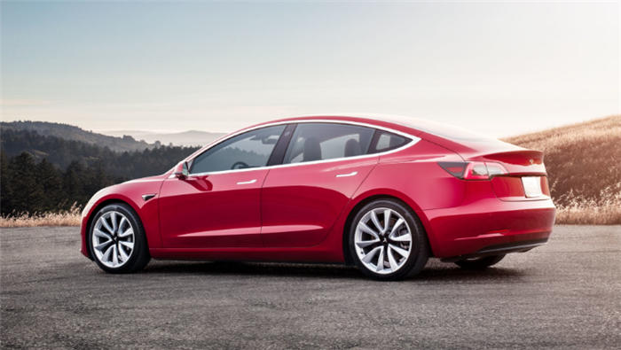 特斯拉早期批评者改口 而今称Model 3利润率或达30%