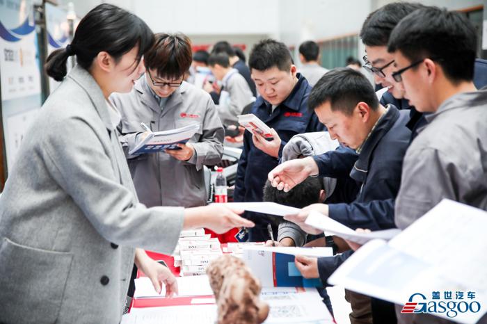 走进重庆力帆专场活动 多家供应商展现技术亮点