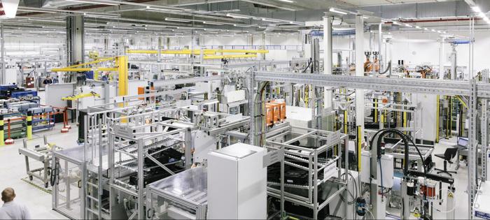 中国初创公司开始量产固态电池 能量密度超400 Wh/kg