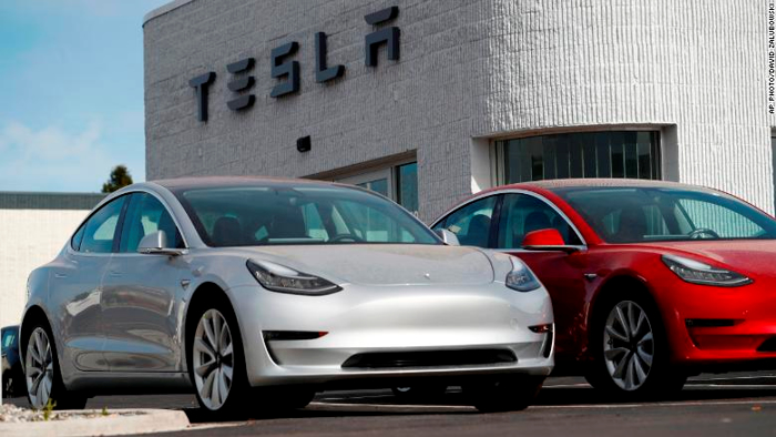 2018年美国电动汽车销量暴涨80% 特斯拉Model 3甩其他车几条街