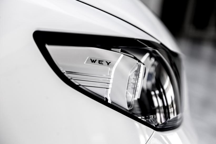 搭载Collie智能安全系统的WEY新款VV6=14.8万起