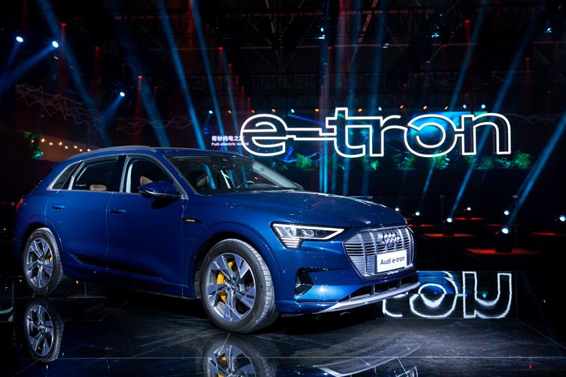 奥迪e-tron豪华C级电动SUV上市，售价69.28万元-80.08万元