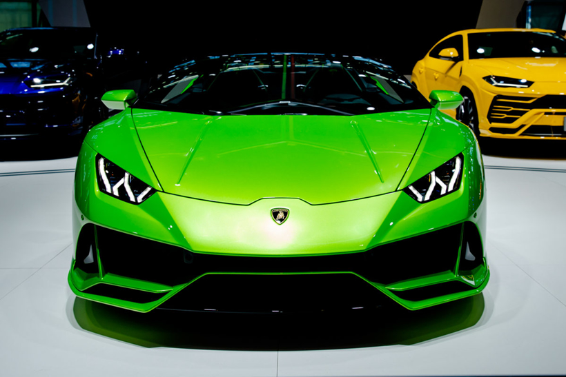 兰博基尼携Huracán EVO敞篷版和超级SUV Urus登陆广州车展