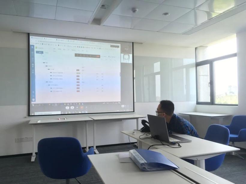 湖北新盖世丨我的城市，又亮起了绿灯