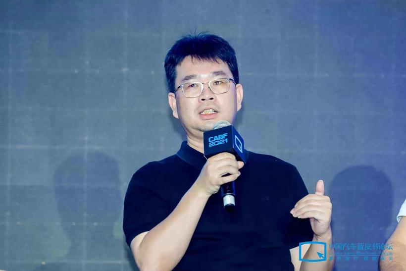 汽车蓝皮书论坛：谁能跑得更远？对充电换电未来新世界的畅想