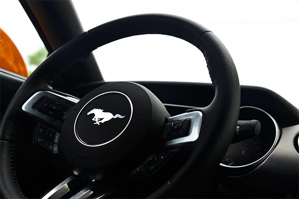 福特Mustang换装10AT，你的跑车梦更进一步了