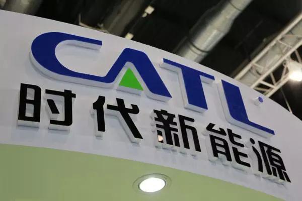 上汽联姻CATL 给这个纷乱江湖带来什么？