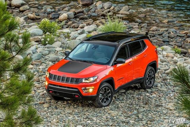 Jeep透露新能源汽车战略 10款插混4款纯电
