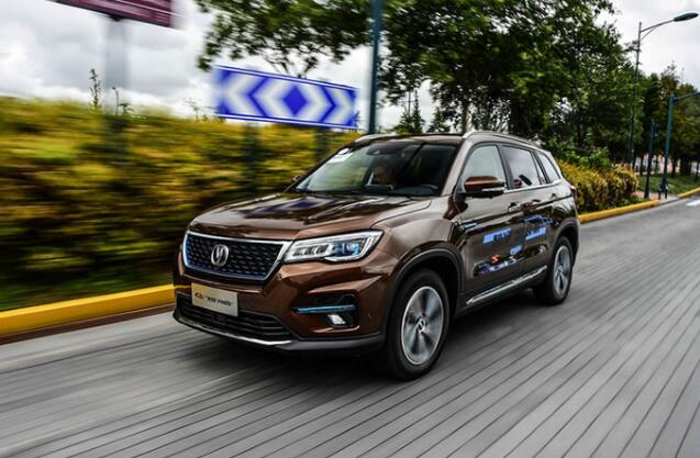 插混SUV再添实力派，试驾长安CS75 PHEV