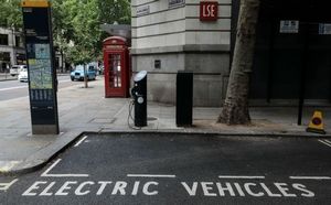 英国额外投资1.06亿英镑 推环保汽车、电池及低碳技术研发