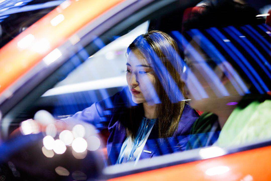 国产SUV“销量王”哈弗H6发布新款车型 小度车载OS成最大亮点