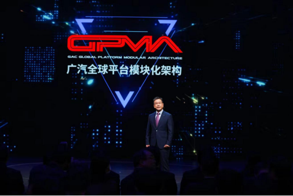 科技让美好升级 | 第二代传祺GS4领衔亮相广州车展