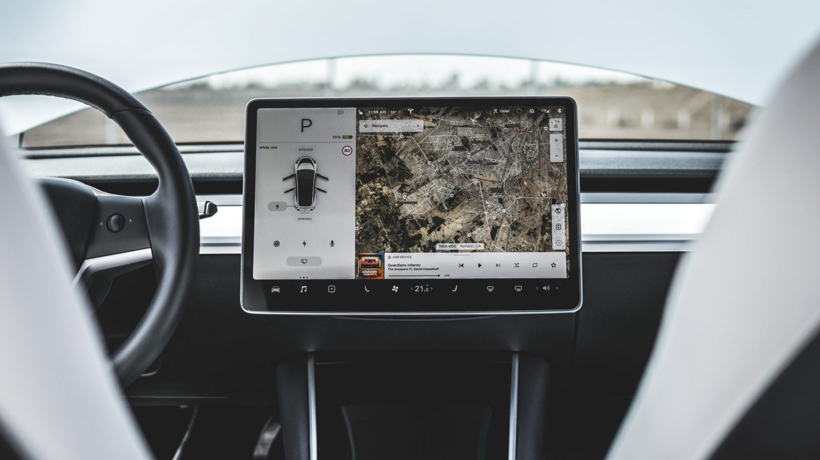 夏普控告特斯拉 称Model S/3/X车型的车载通信设备侵犯专利