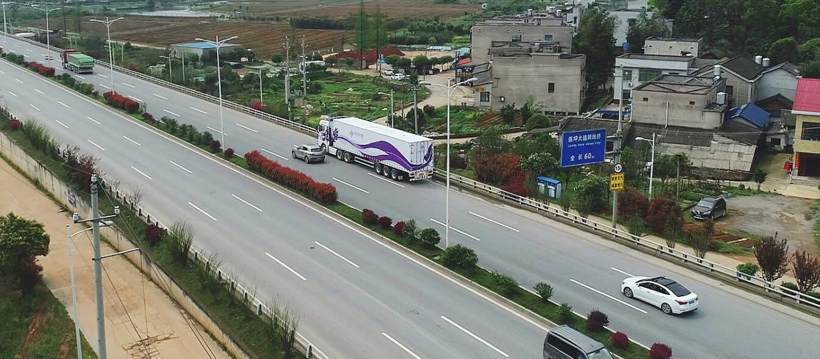 嬴彻科技携手湘江智能 加速货运自动驾驶路测