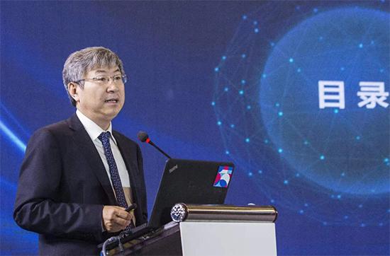 谁是“绩优股”？三大“朋友圈”大佬实力PK