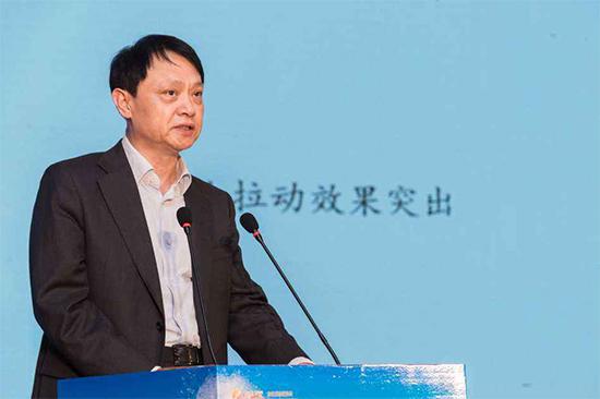 谁是“绩优股”？三大“朋友圈”大佬实力PK