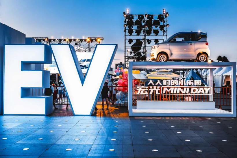 宏光MINI EV 8月销量达15000辆，环比增长104%