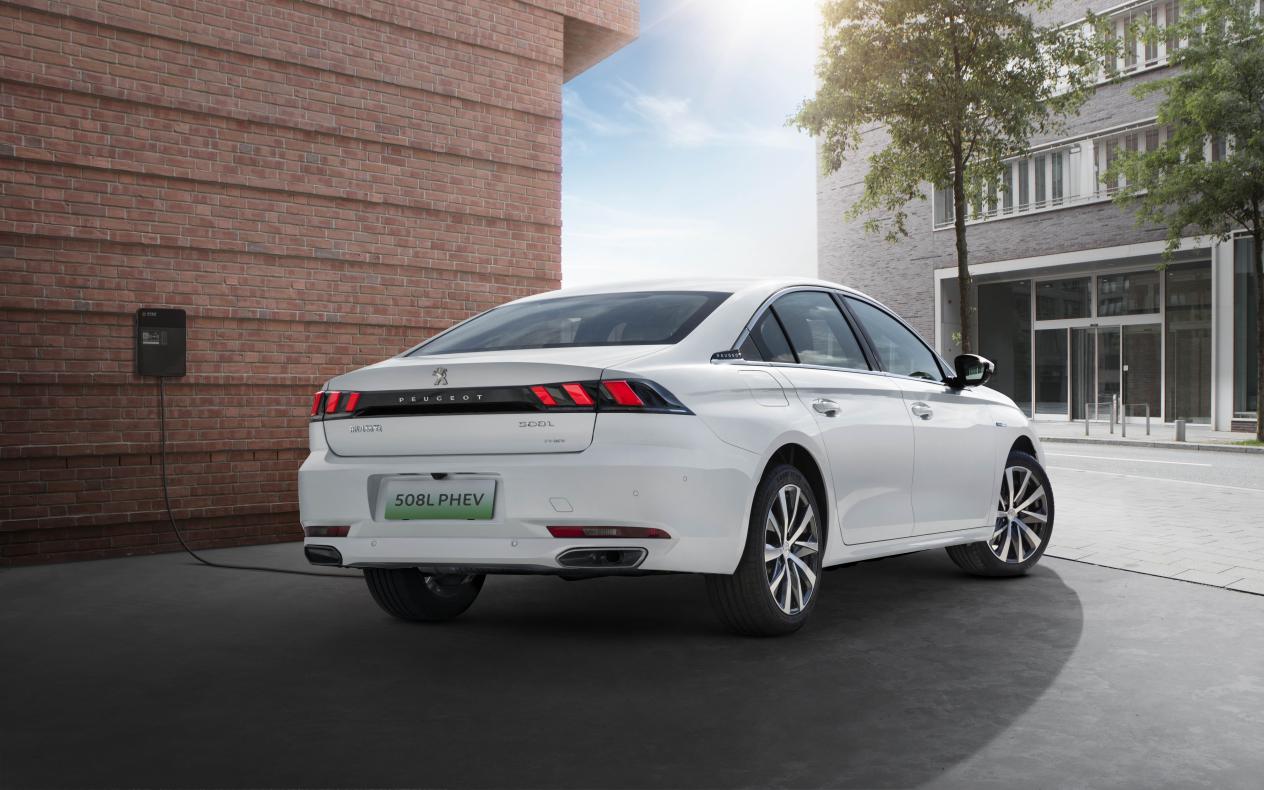 东风标致携全新4008、5008/508L PHEV 亮相2020广州车展