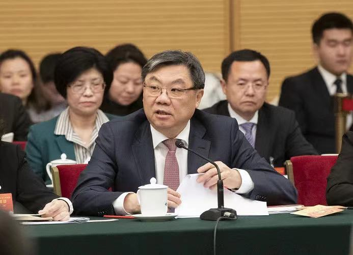 两会聚焦 | 换电、氢能热度不减，新能源汽车产业痛点仍待解决