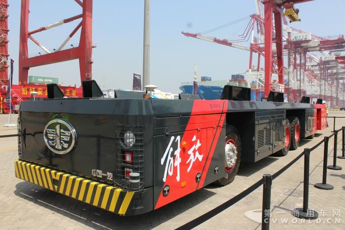 颠覆卡车形象 解放J7下线同时发布L4系列智能车