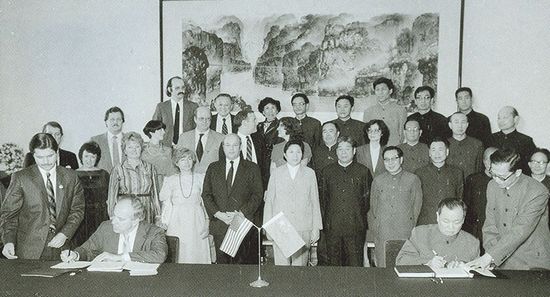 一文尽览中国汽车工业40年沧桑巨变