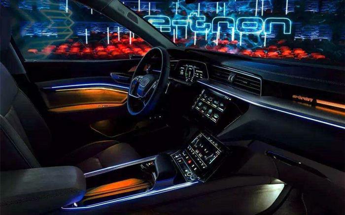 将未来奉为底色，e-tron的新豪华之路