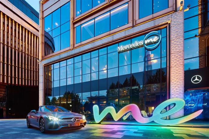 奔驰回应三里屯Mercedes me停业，深圳还将新开一家