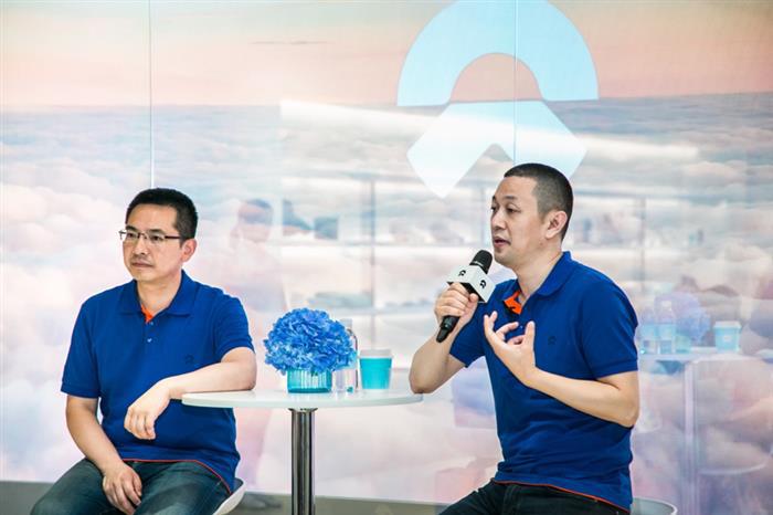 李斌、秦力洪：是什么让蔚来汽车越走越稳