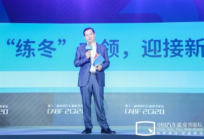 当李斌、魏建军、何小鹏们都在讲特斯拉时，这个时代真的变了