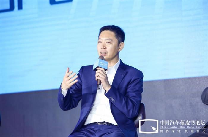 当李斌、魏建军、何小鹏们都在讲特斯拉时，这个时代真的变了