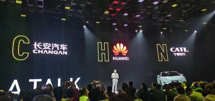 华为王军：两年历练，无悔更难的选择