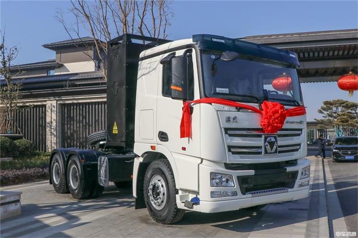 2022年1-8月新能源牵引车畅销车型盘点 换电式牵引车市占率增长明显