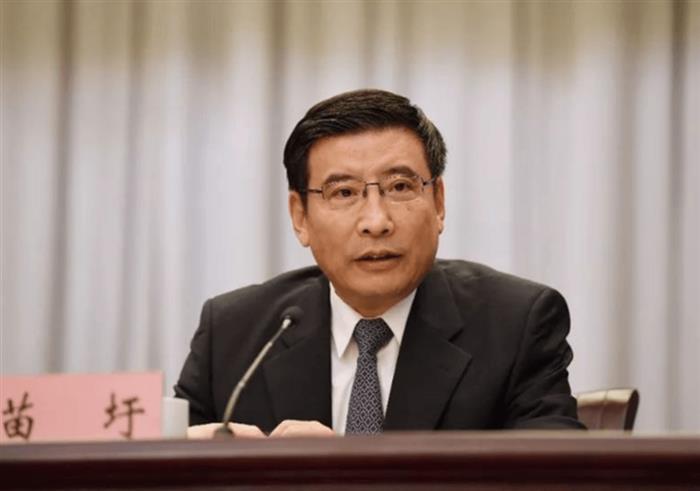 工信部原部长苗圩：新能源上半场中国全球领先，若保持优势将引领全球汽车行业发展