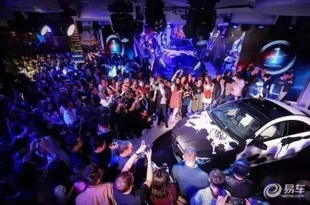 奔驰回应三里屯Mercedes me停业，深圳还将新开一家
