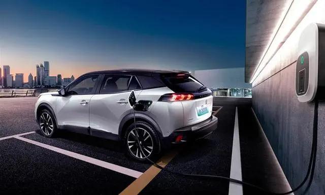 马自达CX-30、GS4 Coupe、领界S等，下半月上市重磅SUV盘点