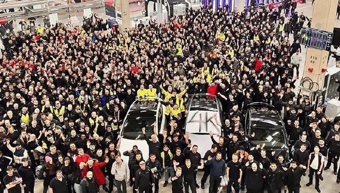 “刀片电池”版Model Y，德国工厂正式下线
