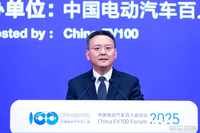 整车央企将战略性重组、着力整治市场乱象，2025车市变天？